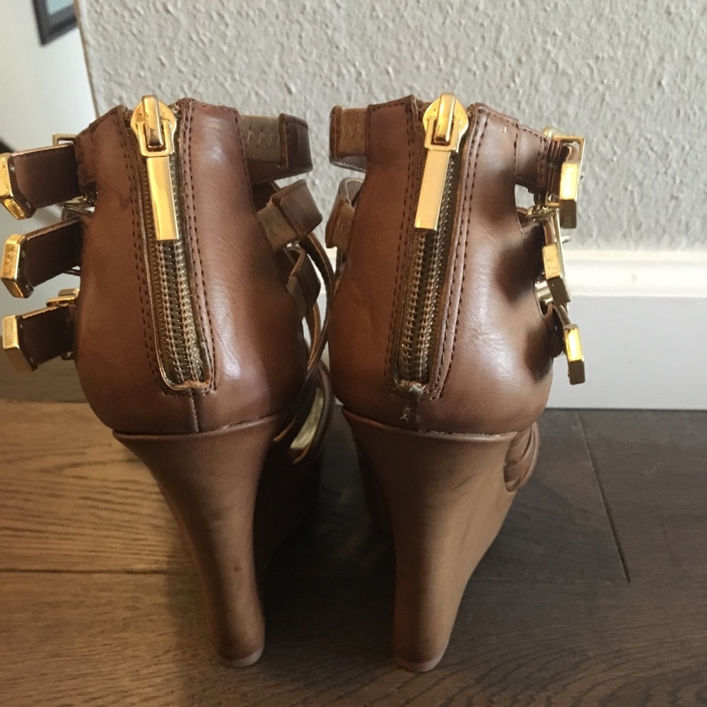 Wedges - Picture 3 of 3